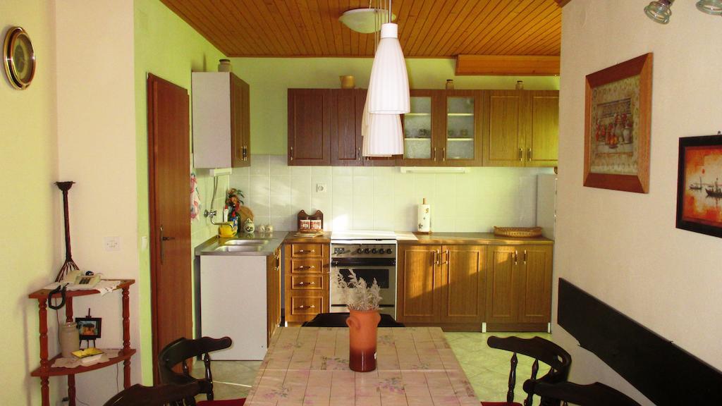 Apartment Zvonar Donji Okrug  Стая снимка