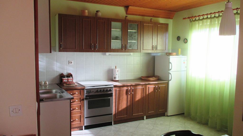 Apartment Zvonar Donji Okrug  Стая снимка